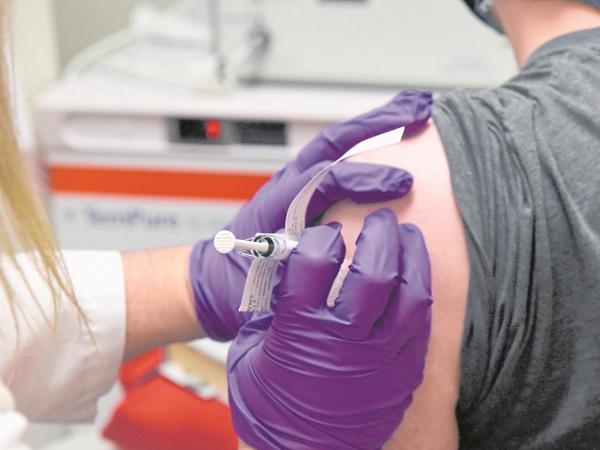 Colombia recibió de Pfizer y AstraZeneca más de un millón de nuevas vacunas contra el COVID-19