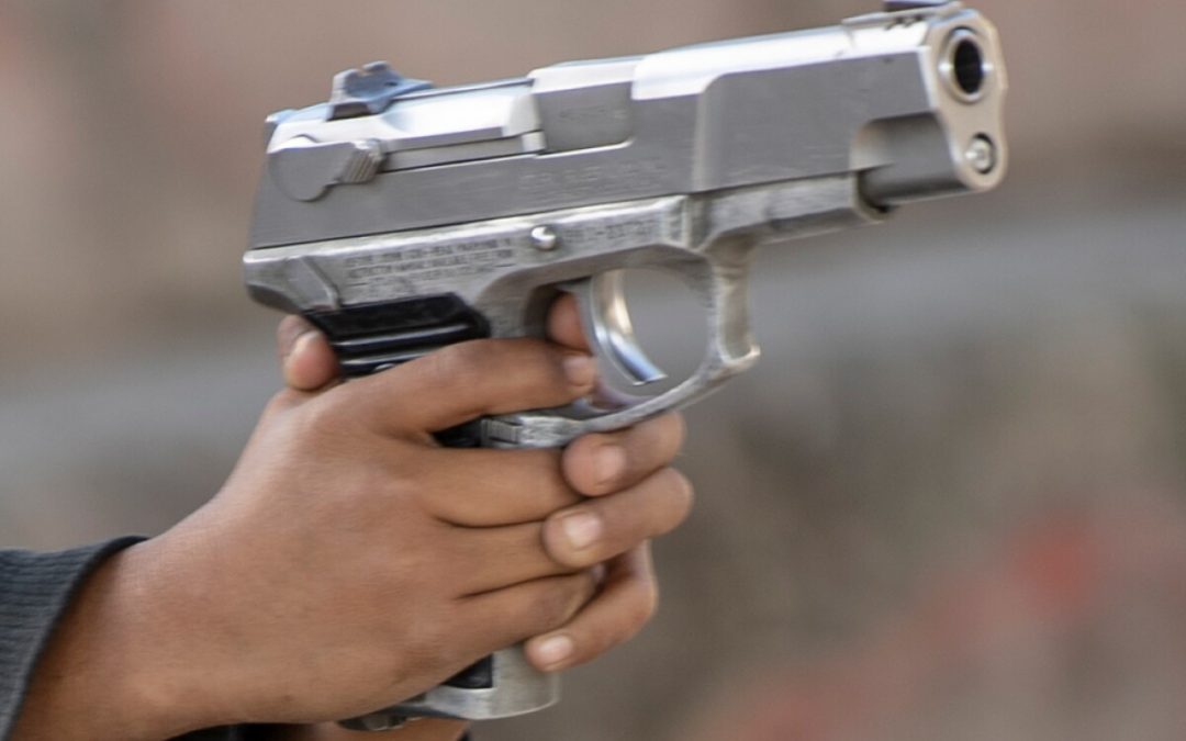 Gremio de la seguridad privada pide regulación de armas de baja letalidad y prohibición de su uso