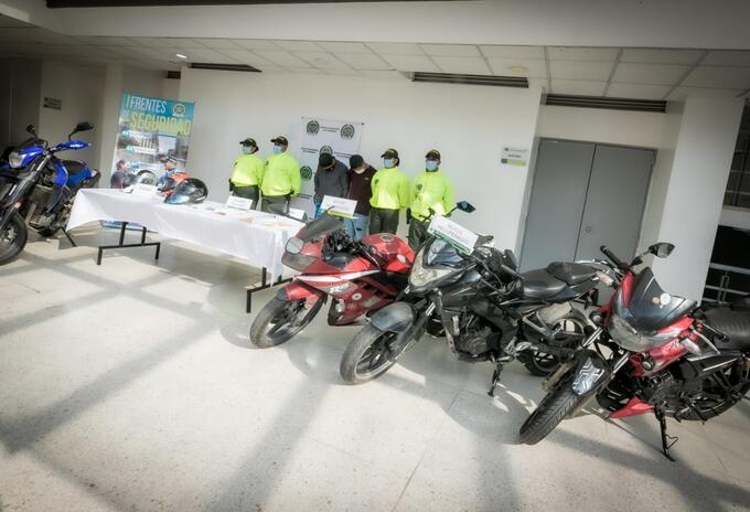 Cayeron ‘Los Motoladrones’: Duro golpe a banda que robaba en motocicletas a la ciudadanía en Bogotá