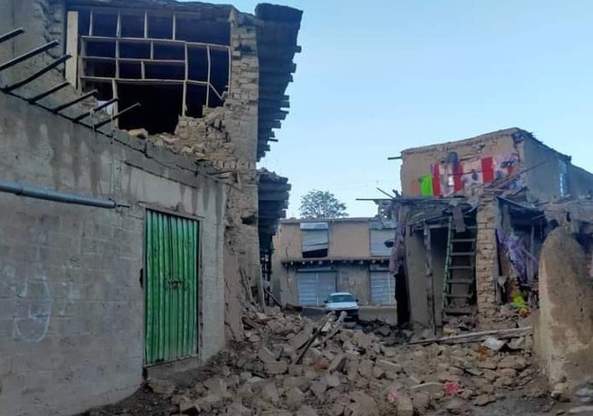 Fuerte terremoto en Afganistán ya deja más de 1.000 muertos: claman ayuda