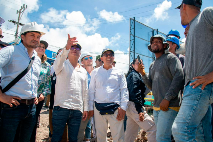 El presidente Gustavo Petro pide investigar sobrecostos en Providencia