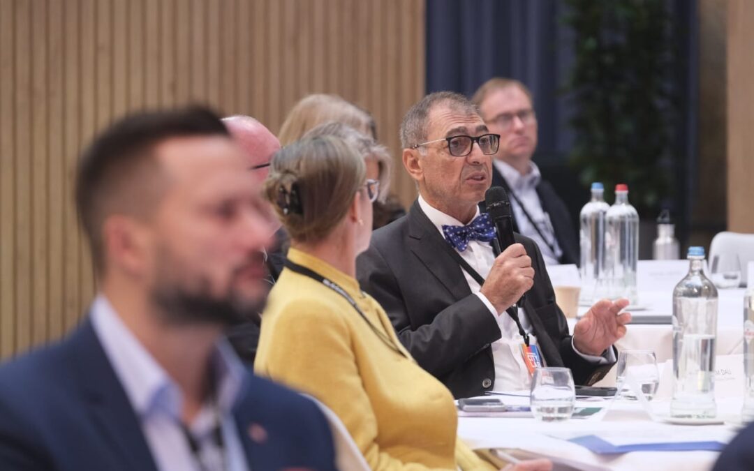 La ciudad de Cartagena busca cooperación internacional con Amsterdam