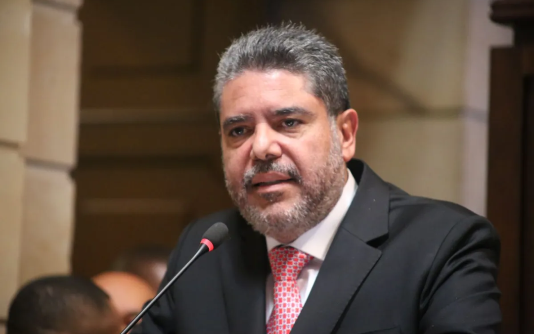 El contralor general en Washington solicita asistencia jurídica recíproca