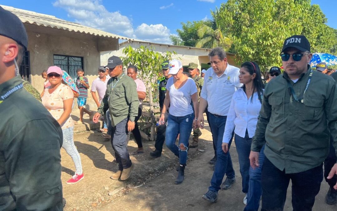 Ayudas humanitarias llegaron a los municipios de Zambrano y El Guamo en Bolivar de la mano de Verónica Alcocer primera Dama