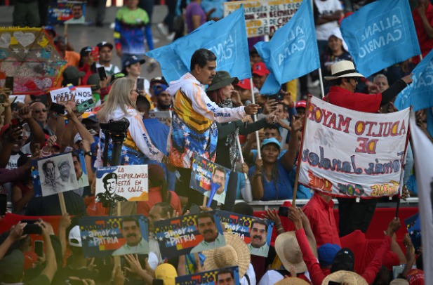 Maduro advierte de posible guerra civil si pierde las elecciones