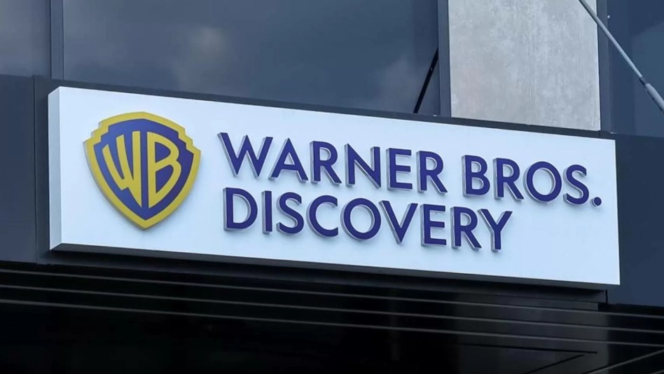 Warner Bros Discovery explora separación de negocios para mejorar valor de acciones