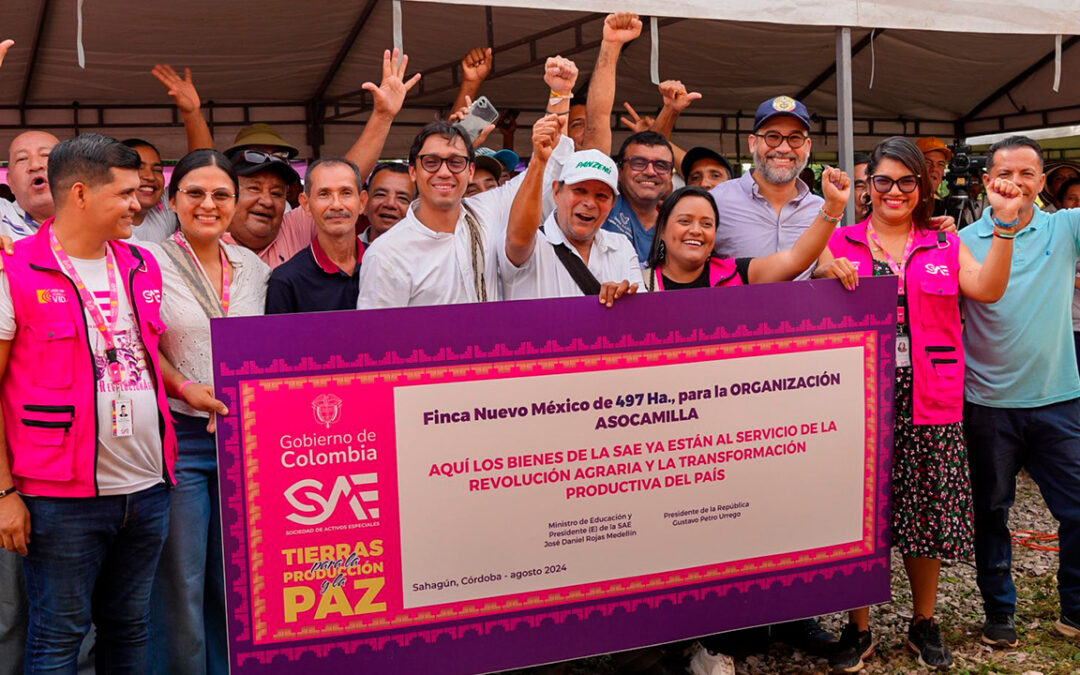 SAE entrega cinco fincas a 300 campesinos en Córdoba para impulsar la economía popular