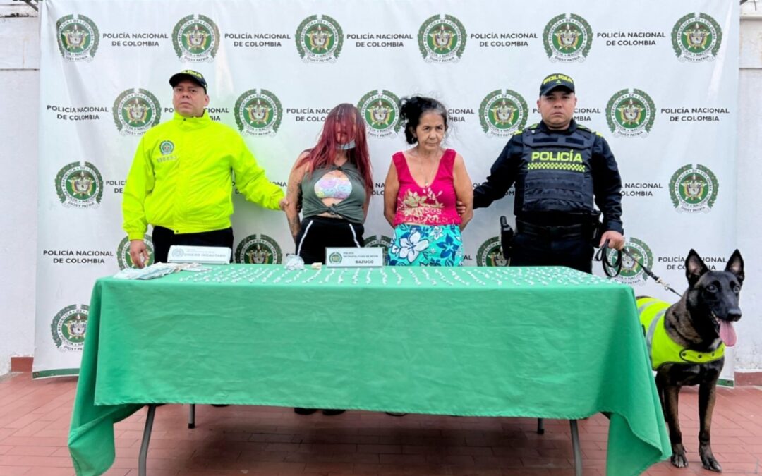 Madre e hija, capturadas por tráfico de drogas en Neiva