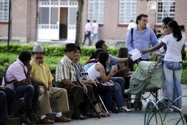 El desempleo en Colombia cae al 10,3% en febrero