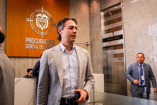 Fiscalía acusa a exalcalde de Medellín por presunto favorecimiento