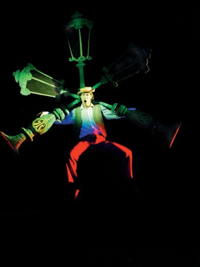 Siluetas, magia y tradición: así vuelve el Teatro Negro de Praga