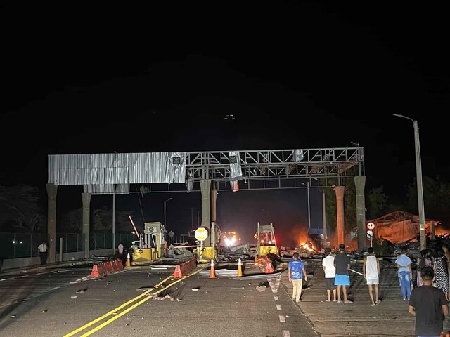 Dos muertos en atentado con carro bomba en vía Riohacha–Maicao