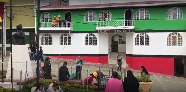 Concejales de municipios pequeños ya recibirán honorarios: nueva ley beneficia a 965 municipios
