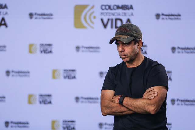 Choque entre Char y Petro por negociación con bandas